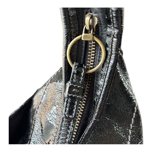 COACH Black Patent Leather Shoulder Bag Hobo Zip Closure Purse - Picture 8 of 9